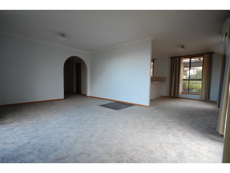 10 Ramsden Street, Somerset TAS 7322
