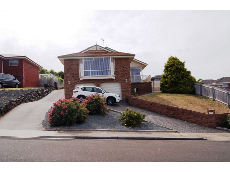 2 Heather Crescent, Park Grove TAS 7320