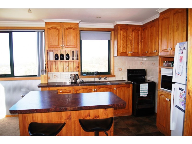 29 Colegrave Road, Upper Burnie TAS 7320