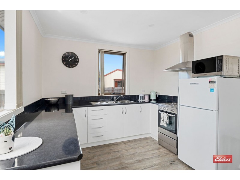 60 Cardigan Street, Somerset TAS 7322