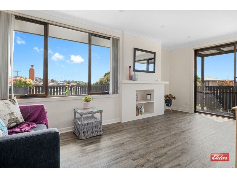 60 Cardigan Street, Somerset TAS 7322