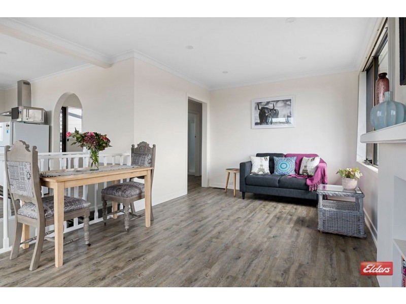 60 Cardigan Street, Somerset TAS 7322