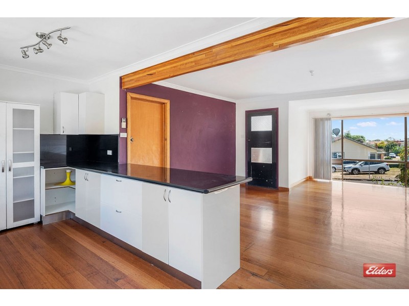 19 Van Diemens Crescent, Park Grove TAS 7320