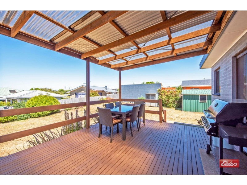 25 West Street, Upper Burnie TAS 7320