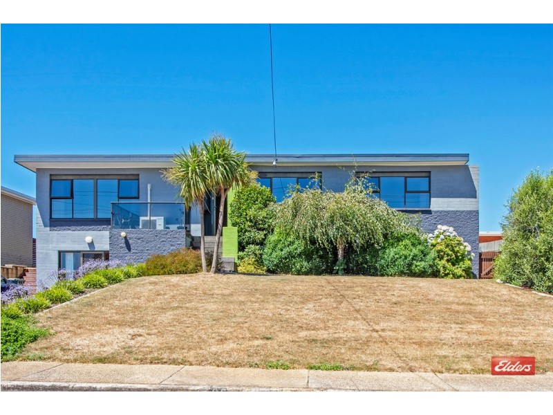 25 West Street, Upper Burnie TAS 7320