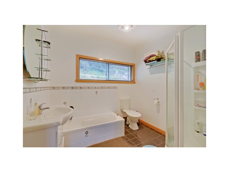 55 Bay Street, Parklands TAS 7320