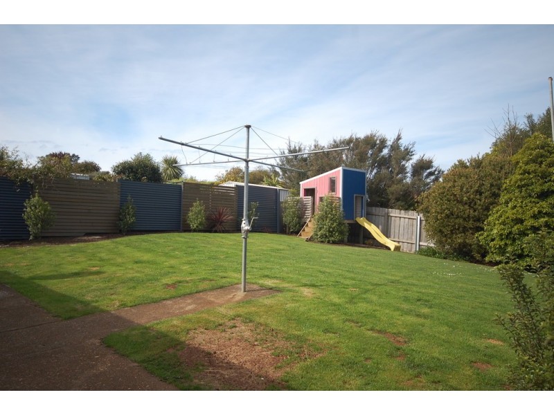 8 Hambledon Avenue, Park Grove TAS 7320
