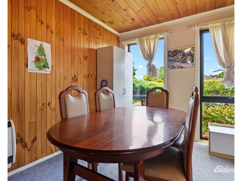 15 Damian Avenue, Downlands TAS 7320