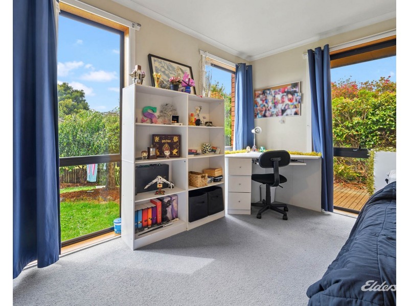 15 Damian Avenue, Downlands TAS 7320