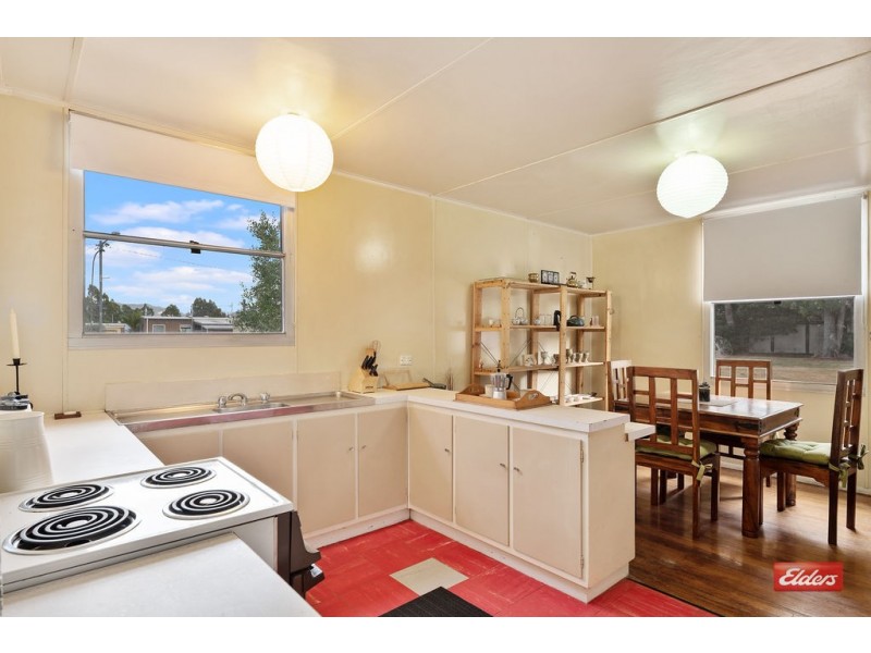 20 Victoria Street, Tullah TAS 7321