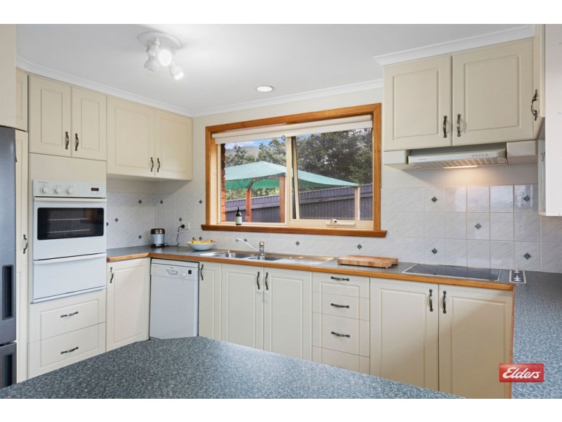 3 Fairway Drive, Penguin TAS 7316