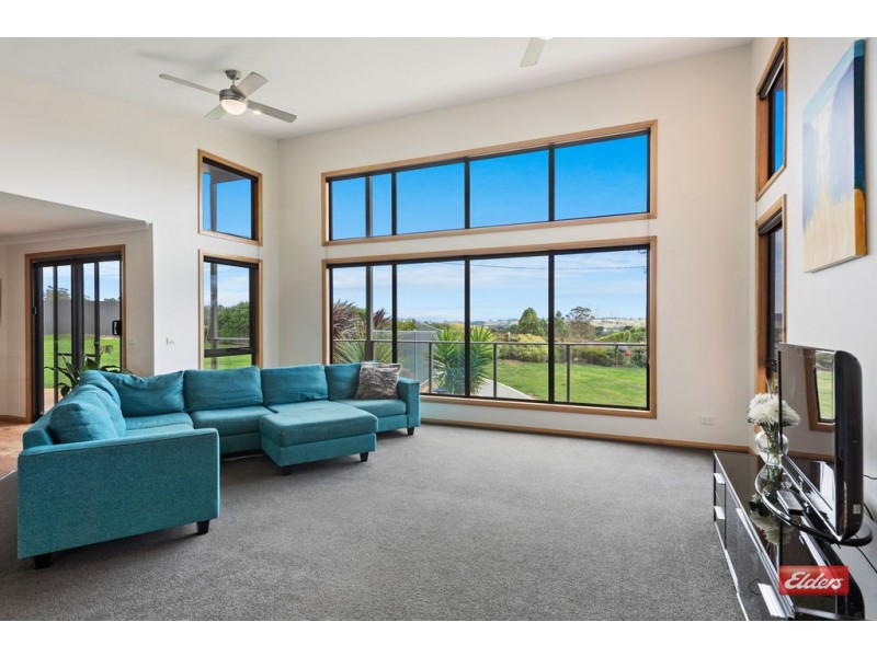 66 Lennah Drive, Wynyard TAS 7325