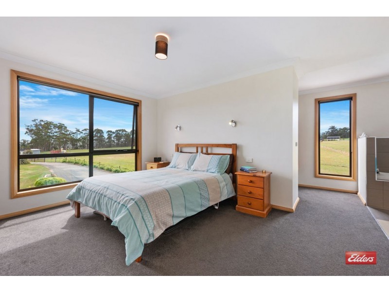 66 Lennah Drive, Wynyard TAS 7325