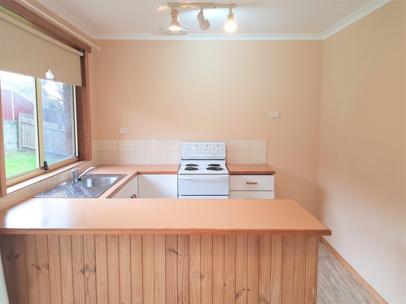 2/34 Manuka Drive, Romaine TAS 7320