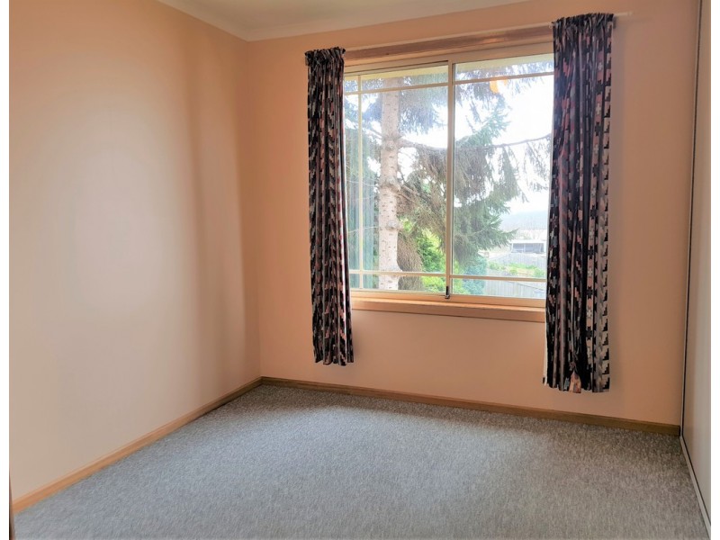 2/34 Manuka Drive, Romaine TAS 7320