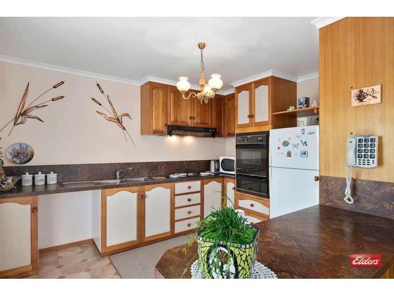 2 Tracey Street, Park Grove TAS 7320