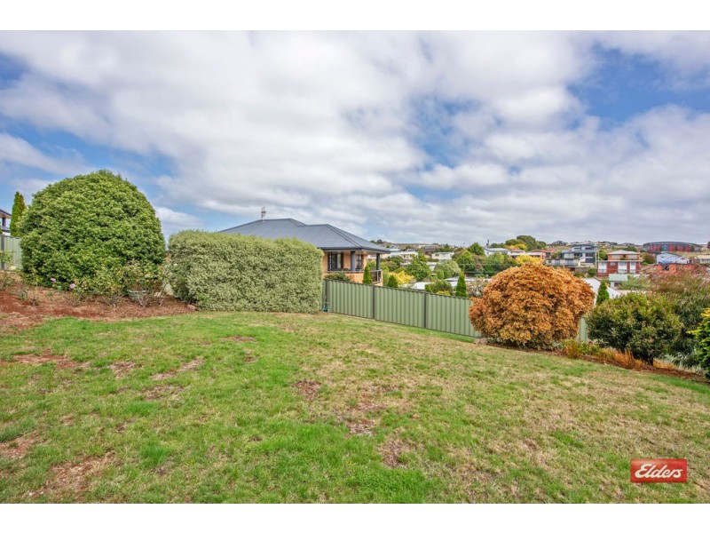 2 Tracey Street, Park Grove TAS 7320
