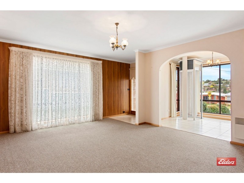 2/34 West Park Grove, Park Grove TAS 7320