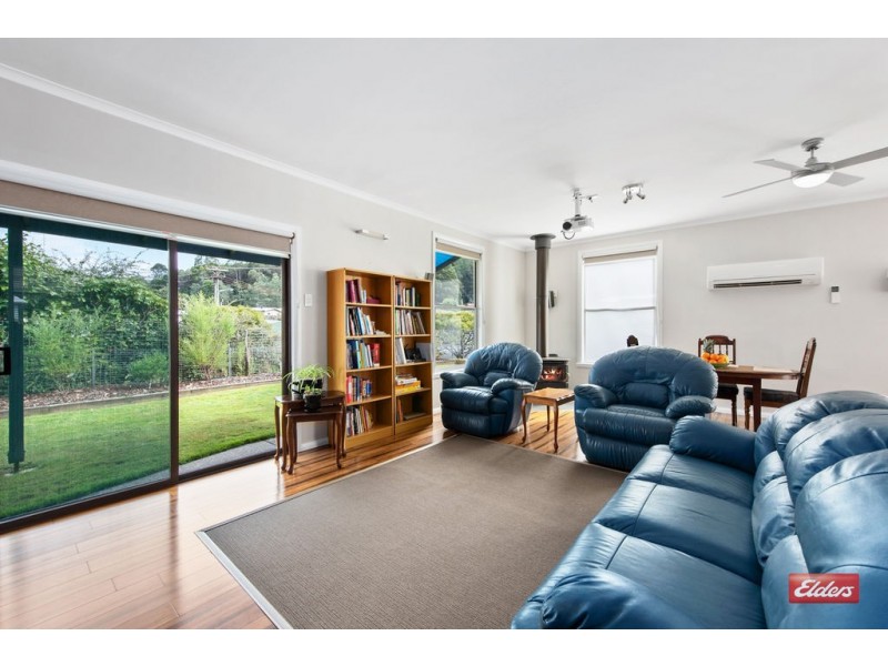 16 Beech Drive, Rosebery TAS 7470