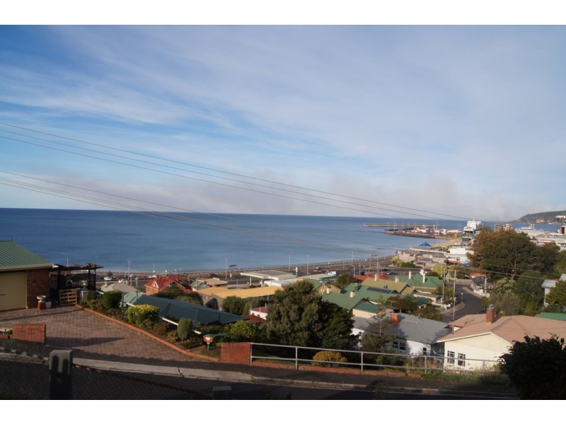 17A Regent Street, Burnie TAS 7320