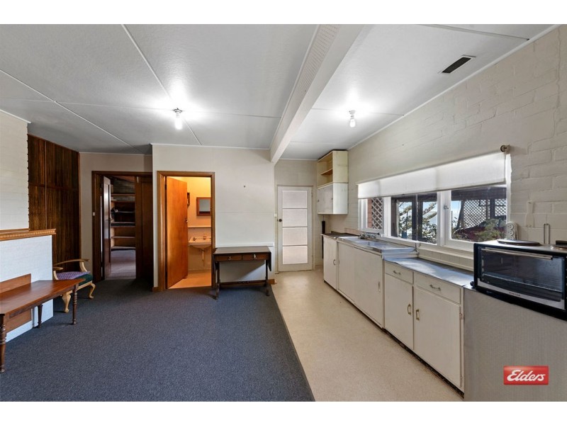 1 Bay Street, Parklands TAS 7320