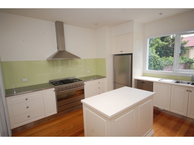 15 Charles Street, Burnie TAS 7320