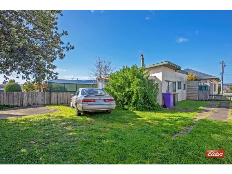 26 Deacon Street, Upper Burnie TAS 7320