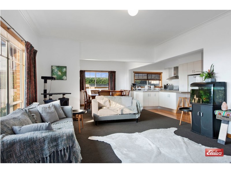 257 Bass Highway, Ocean Vista TAS 7320