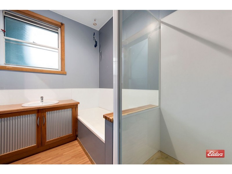 14 Chester Avenue, Rosebery TAS 7470
