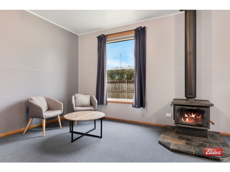 14 Chester Avenue, Rosebery TAS 7470