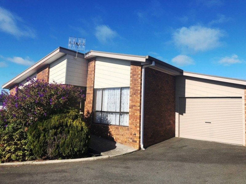 10 /60 Lyons Street, Somerset TAS 7322