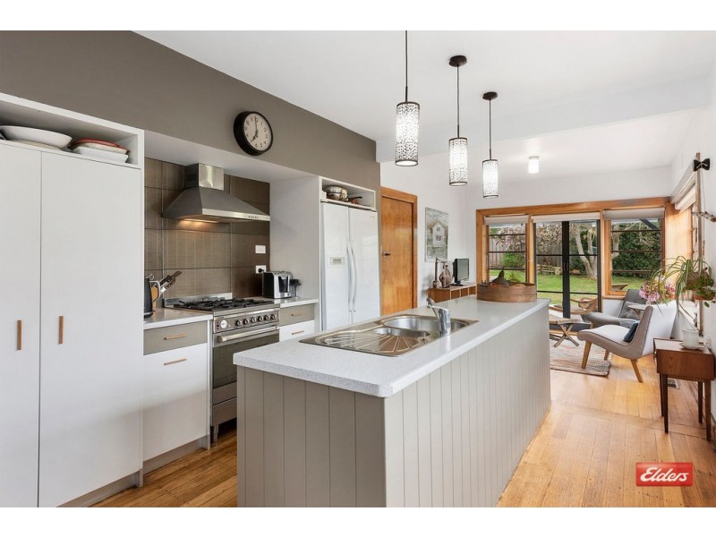 6 Myrtle Crescent, Emu Heights TAS 7320