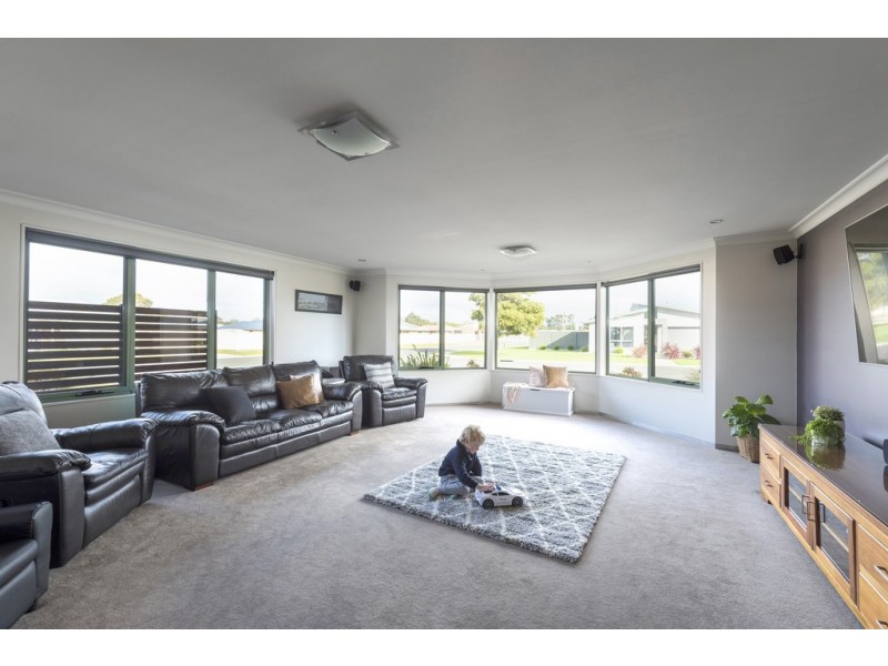 1 Katelyn Drive, Wynyard TAS 7325