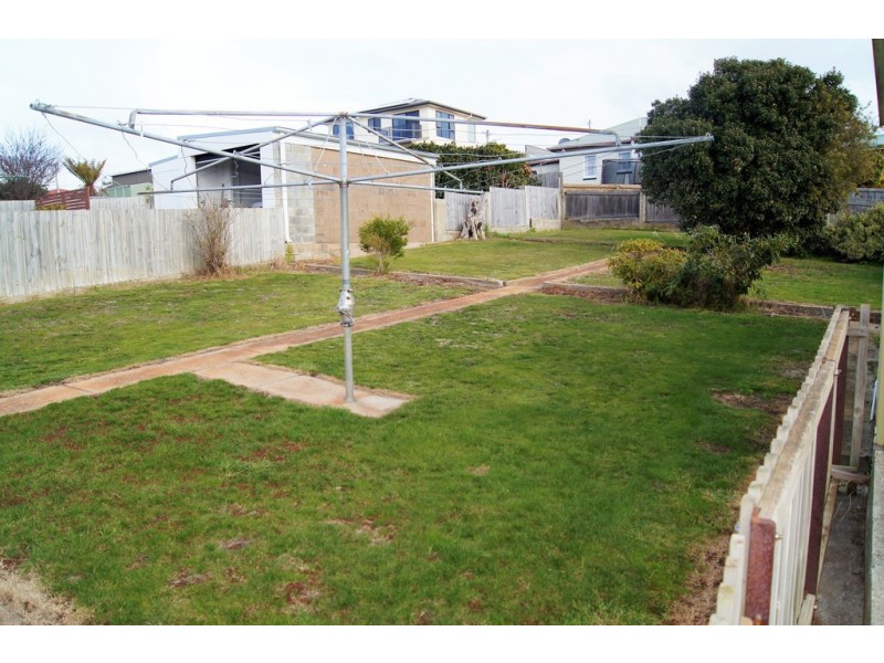 9 Wesley Street, Montello TAS 7320