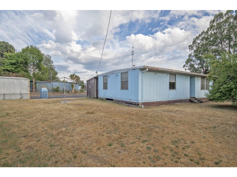 20 Victoria Street, Tullah TAS 7321