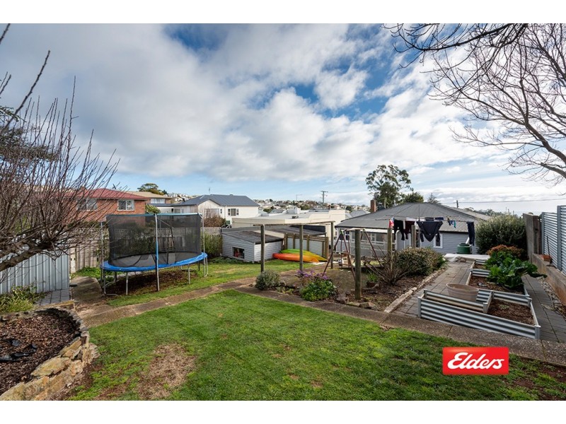 7 Linton Street, Upper Burnie TAS 7320
