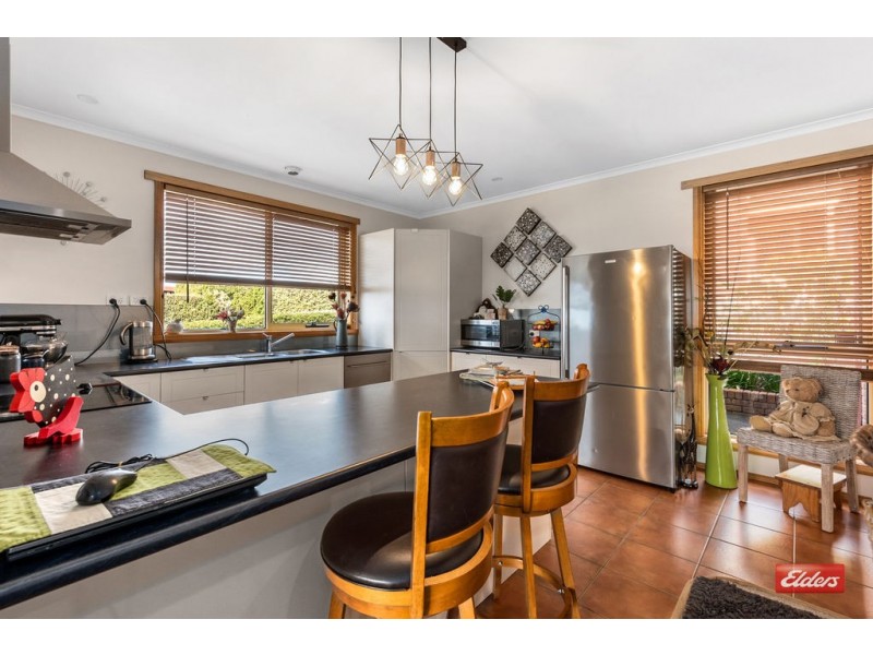 1/37 Thorne Street, Upper Burnie TAS 7320