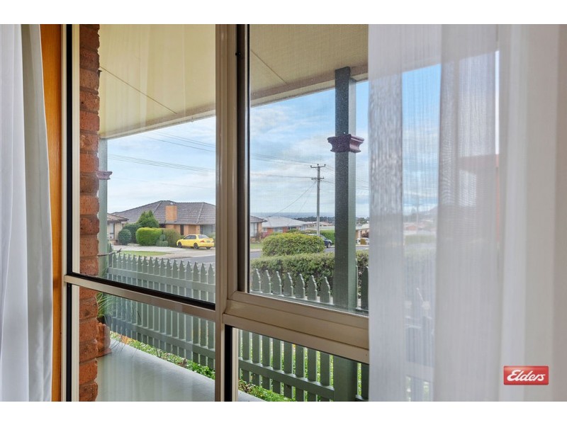 1/37 Thorne Street, Upper Burnie TAS 7320