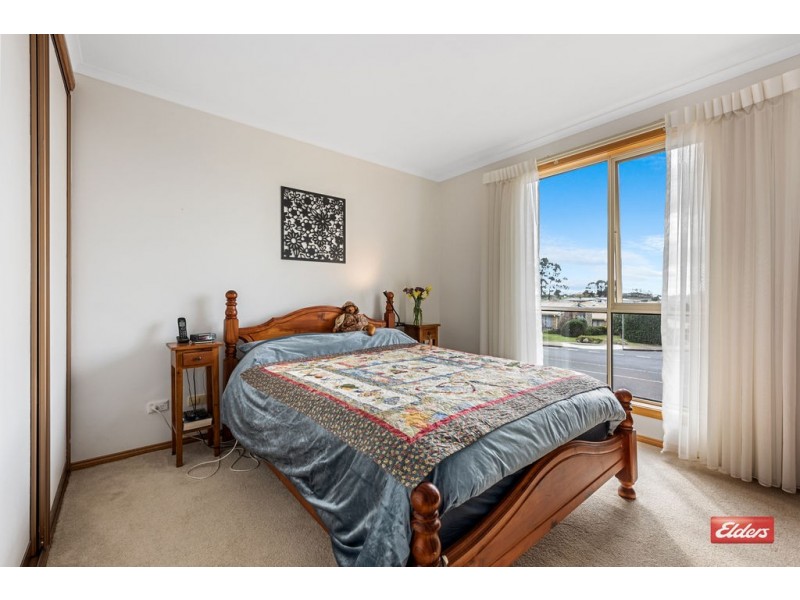 1/37 Thorne Street, Upper Burnie TAS 7320