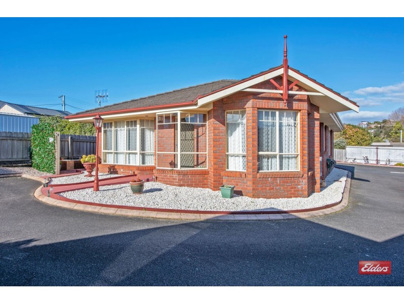 2/7 Holmes Place, Park Grove TAS 7320
