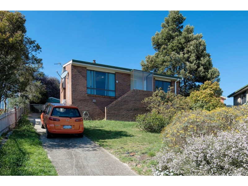 15 Lorymer Place, Shorewell Park TAS 7320