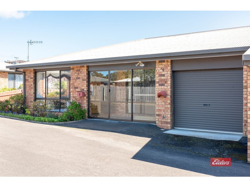 2/56 Simpson Street, Somerset TAS 7322