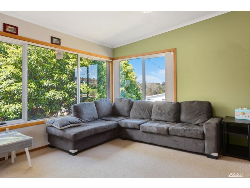 6 Futuna Avenue, Park Grove TAS 7320