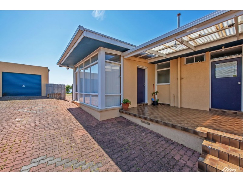 6 Futuna Avenue, Park Grove TAS 7320