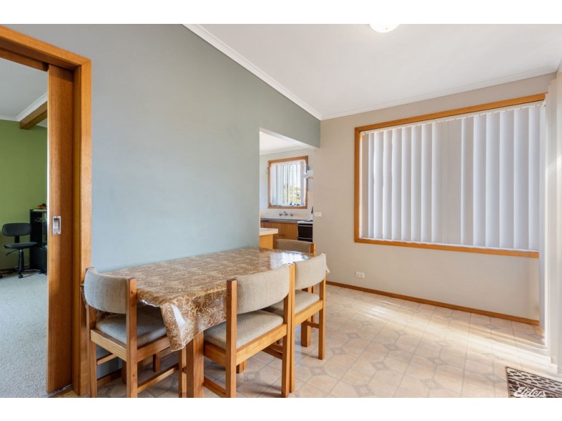 6 Futuna Avenue, Park Grove TAS 7320