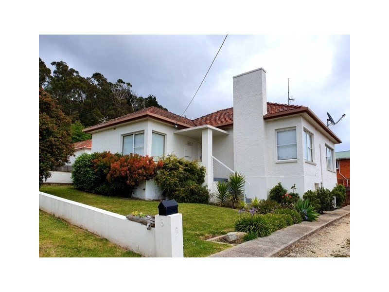 6 Mollison Street, Parklands TAS 7320