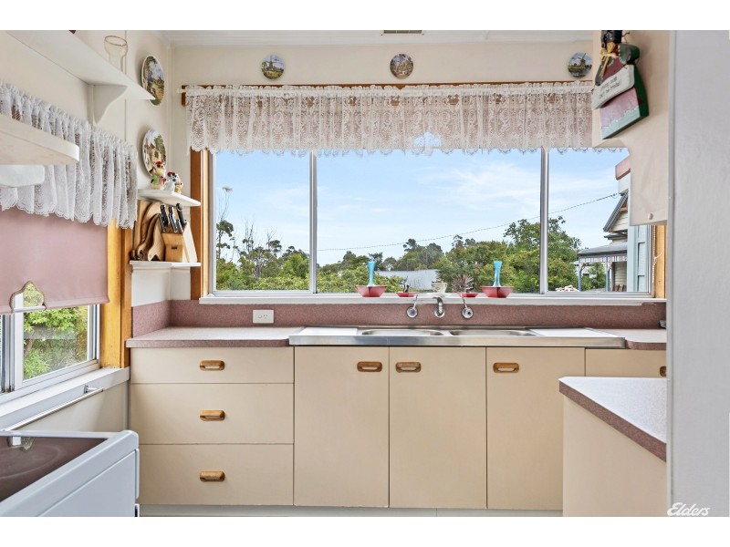 153 Mount Street, Upper Burnie TAS 7320