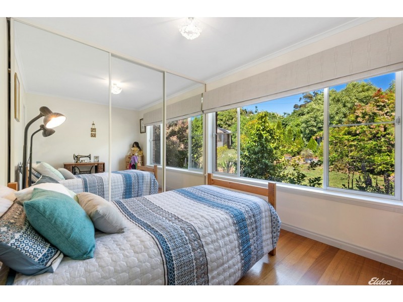 78 South Road, Penguin TAS 7316
