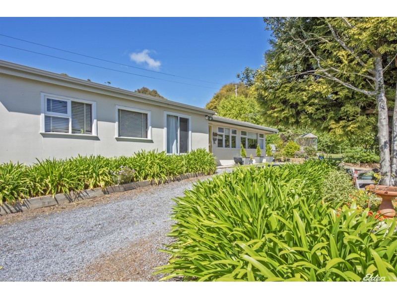 78 South Road, Penguin TAS 7316