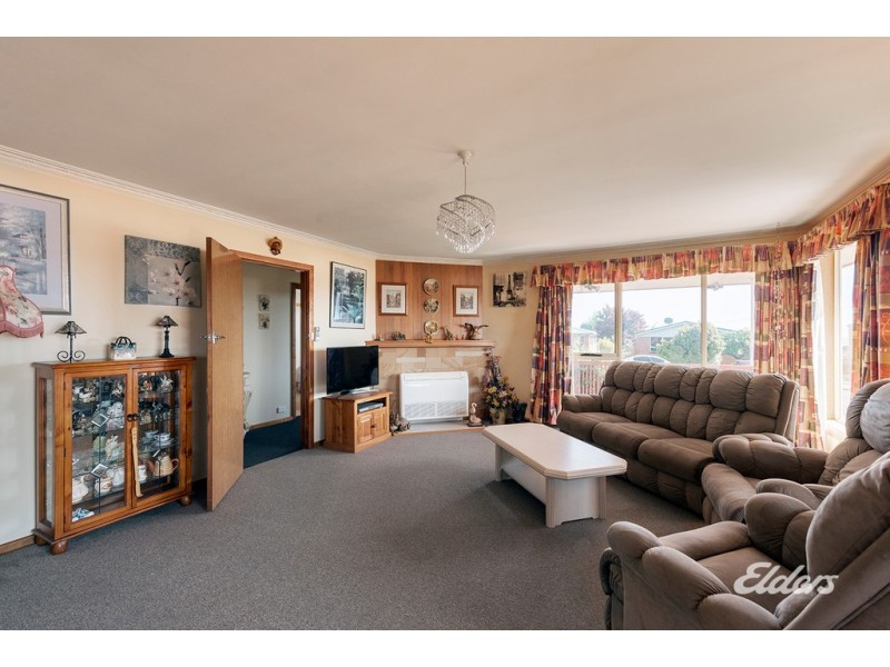 15 Thorne Street, Upper Burnie TAS 7320